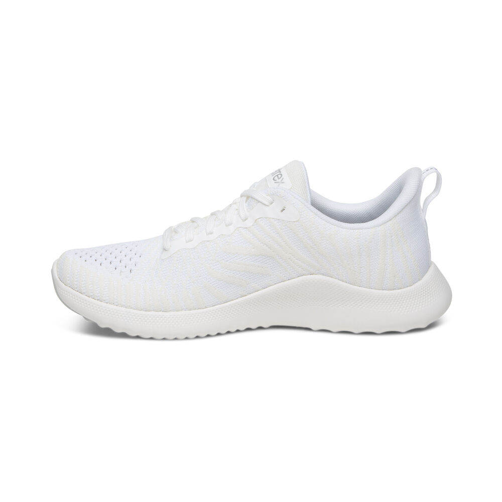 Aetrex Women's Emery Arch Support Sneakers - White | USA QRAUU7Z